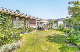 Haus kaufen in 76139 Karlsruhe / Waldstadt, Karlsruhe / Waldstadt - Wohnen auf einer Ebene: Charmanter Bungalow mit Potenzial in gefragter Lage