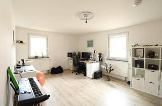 Wohnung kaufen in 74196 Neuenstadt, Neuenstadt am Kocher - Charmante 3,5-Zimmer-Wohnung mit EBK und Balkon *Provisionsfrei*