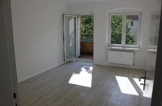 Wohnung kaufen in 12487 Berlin, Berlin - PRIVATVERKAUF: mod. 2-Raum-Wohnung + Balkon, Berlin-Johannisthal