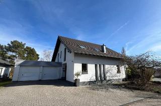 Haus kaufen in 55469 Simmern, Simmern/Hunsrück - Smartes Massivhaus mit ELW & in Niederkumbd- Top Lage!