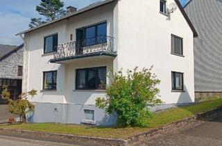 Haus kaufen in 56865 Blankenrath, Blankenrath - Ein-Zwei-Familienhaus zu verkaufen