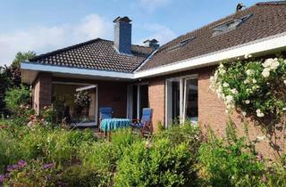 Haus kaufen in 25813 Husum, Husum - Ebenerdiges Wohnen mit Gestaltungsmöglichkeiten in bester Lage