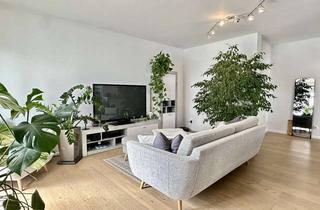 Wohnung kaufen in 91080 Spardorf, Einziehen oder vermieten? Neuwertige 3-Zi-Wohnung mit zwei Balkonen, EBK & TG-Stellplatz in Spardorf