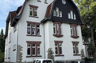 Wohnung kaufen in 37073 Göttingen, Wundervolle 4-ZKB-Altbauwohnung mit Balkon im Herzen des Ostviertels