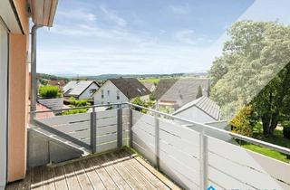 Wohnung kaufen in 72124 Pliezhausen, Treppen hoch und wohlfühlen: Stilvolle Maisonettewohnung in Gniebel!