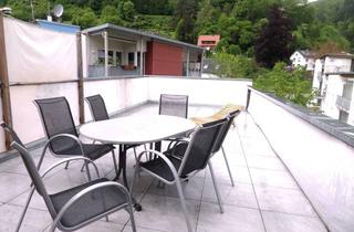 Wohnung kaufen in 79669 Zell, Großzügige Eigentumswohnung mit Dachterrasse in zentraler Lage
