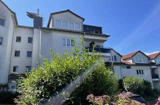 Wohnung kaufen in 37077 Göttingen, Vermietete 1-Zimmer-Dachgeschoss-ETW mit Balkon u. herrlicher Fernsicht in beliebter Lage von Weende