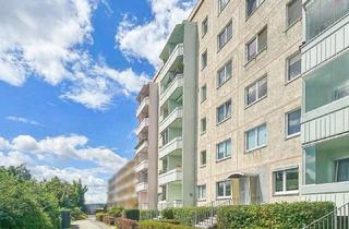 Wohnung kaufen in 08468 Reichenbach, Traumhafter Blick ins Vogtland - helle 3-Zimmer-Wohnung in Reichenbach