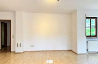 Wohnung kaufen in 94121 Salzweg, 3-Zimmer Wohnung mit EBK und Terrasse mit Gartennutzung