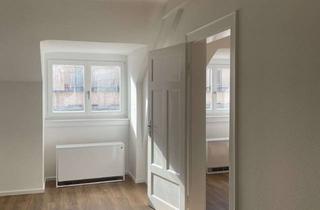 Wohnung mieten in 65193 Nordost, Geschmackvolle 2-Raum-DG-Wohnung in Wiesbaden