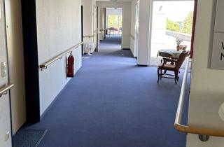 Wohnung mieten in Vincenzstr., 44869 Höntrop, Betreutes Wohnen: Moderne Seniorengerechte 2 Zimmer Dachgeschosswohnung mit Einbauküche