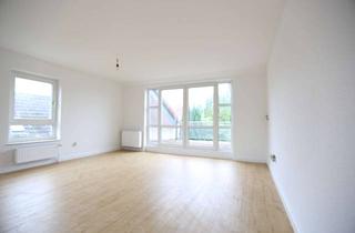 Wohnung mieten in Osterholzer Landstraße 40a, 28327 Ellener Feld, 3-Zi.-Whg. mit EBK und Balkon!