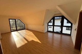Wohnung mieten in Altenlinde 31b, 51789 Lindlar, Helle 3-Zimmer-Wohnung mit Süd-West-Balkon in ruhiger Lage