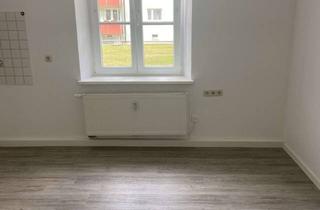 Wohnung mieten in Gerhart-Hauptmann-Str. 5a, 96317 Kronach, Schöne 1-Zimmer Wohnung in der Siedlung