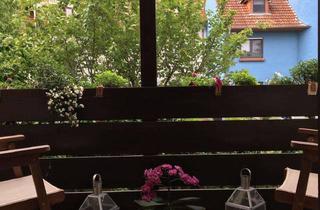Wohnung mieten in 68526 Ladenburg, In bevorzugter, altstadtnaher Lage: 4 ZKB, 2 Balkone, Tageslichtbad/WC, EBK, TG- und Außenstellplatz