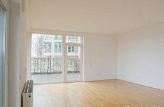 Wohnung mieten in 28217 Handelshäfen, Moderne 4-Zi.-Wohnung mit zwei Balkonen und traumhaftem Blick auf die Weser