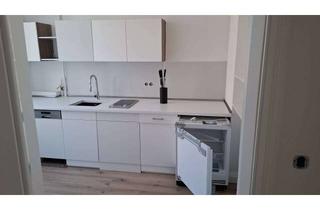 Wohnung mieten in Bunsenstraße, 65203 Biebrich, Helle, perfekt geschnittene 2-Zimmer-Altbauwohnung mit Einbauküche in top gepflegtem Haus