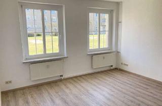 Wohnung mieten in Heinrich-Heine-Straße, 06862 Roßlau, Drei Zimmer in Roßlau!