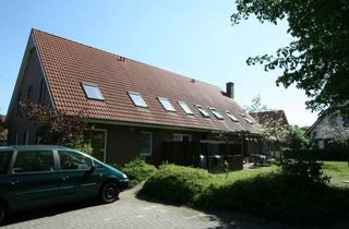 Sozialwohnungen mieten in Kurzer Kamp, 27777 Ganderkesee, Frei ab 16.09.2025 mit WBS für 3 Personen! 3-Zimmer-DG-Wohnung in Ganderkesee