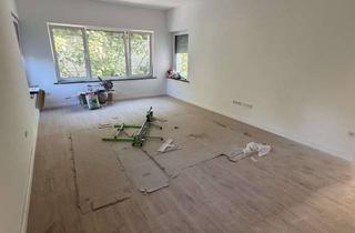 Wohnung mieten in 67059 West, Erstbezug nach Sanierung: freundliche 3-Zimmer-Wohnung mit Balkon in Ludwigshafen