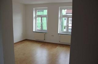Wohnung mieten in Südbahnstraße 13, 17033 Stadtgebiet West, Attraktive und gepflegte 1,5-Raum-Wohnung in Neubrandenburg