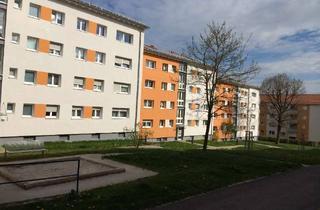 Wohnung mieten in Brandenburger Straße, 73730 Esslingen am Neckar, Ob Single, Paar oder kleine Familie, hier finden alle Ihr Glück! - OHNE Stellplatz