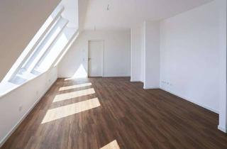 Wohnung mieten in Annenallee, 12555 Köpenick, Licht durchflutet – 2-Zimmer-Dachgeschosswohnung mit eindrucksvollen Panorama-Dachfenstern