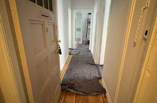 Wohnung mieten in Ernststraße 33, 13509 Wittenau, Komplett Sanierte 2-Zimmer-Wohnung, Neue EBK (Abstand 4.050€), Abgezogene Dielen, Balkon