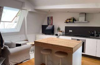 Wohnung mieten in 20459 Neustadt, Exklusive, sanierte 1-Zimmer-Dachgeschosswohnung in Hamburg Neustadt