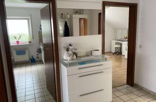 Wohnung mieten in 65824 Schwalbach, Helle 3-Zimmer-Wohnung mit EBK in 3-Familienhaus in Schwalbach am Taunus