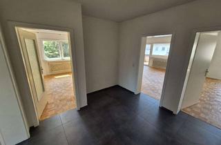 Wohnung mieten in Amselweg, 68766 Hockenheim, Exklusive 3,5-Zimmer-Wohnung mit gehobener Innenausstattung mit Balkon in Hockenheim