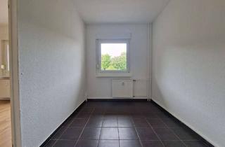 Wohnung mieten in August-Bebel-Straße, 06295 Lutherstadt Eisleben, Charmante Erdgeschosswohnung mit Balkon und separater Küche! Jetzt 2 NKM sparen*!