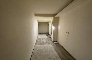 WG-Zimmer mieten in Stiftstraße 18, 71063 Sindelfingen, Schönes Zimmer in 3er WG in Sindelfingen Mitte