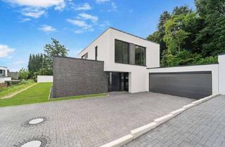 Villa kaufen in 45133 Schuir, Licht, Luft und Freiheit – Bauhausvilla am Waldrand!