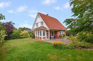 Einfamilienhaus kaufen in 23684 Scharbeutz, Nur 350m bis zum Pönitzer See! Stilvolles Einfamilienhaus in begehrter See-Lage, unweit der Ostsee!