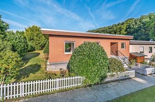 Haus kaufen in 58313 Herdecke, Einladender Bungalow mit Garten in Herdecke-Westende - ideal für Paare und Familien!