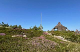 Haus kaufen in 25997 Hörnum, Reetdachhaus mit Weitblick bis zum Leuchtturm