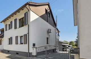 Einfamilienhaus kaufen in 76228 Hohenwettersbach, Sehr gepflegtes Einfamilienhaus - gute Lage und Top-Aussicht inklusive