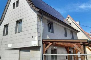Einfamilienhaus kaufen in 79331 Teningen, Bezugsfreies Einfamilienhaus mit Potenzial und Solaranlage