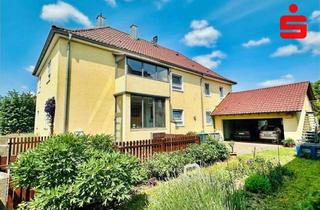 Haus kaufen in 97534 Waigolshausen, Schmuckstück mit markantem Walmdach