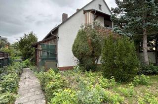 Haus kaufen in 91710 Gunzenhausen, Viel Platz für zwei Familien – Haus mit Sauna, Garten und Garagen in 91710 Gunzenhausen