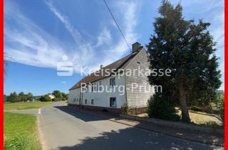 Bauernhaus kaufen in 54612 Wawern, Ehemaliger Bauernhof mit umfangreichen Nebengebäuden