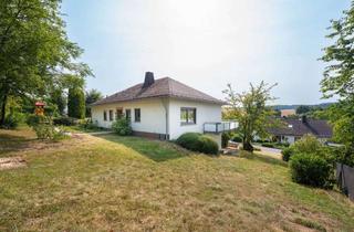 Haus kaufen in 56379 Singhofen, Zweifamilienhaus mit großem Grundstück in Singhofen