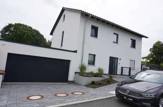 Einfamilienhaus kaufen in 95030 Innenstadt, Familienfreundliches Einfamilienhaus mit Garten und Doppelgarage in Hof – kurzfristig bezugsbereit