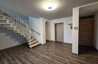 Wohnung kaufen in Feldstraße, 63628 Bad Soden-Salmünster, 160 m² Terassen-Wohnung EG barrierefrei, modernisiert mit Kaminofen, von privat,Frankfurt in 45 Min.