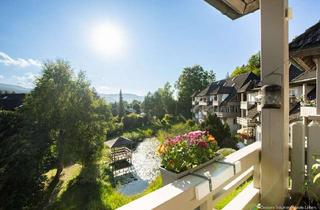 Wohnung kaufen in 79856 Hinterzarten, Helle Maisonettewohnung am Rössleberg mit TG-Stellplatz I Weitblick über Naturteich
