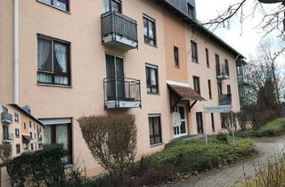 Wohnung mieten in Am Mitterfeld, 86415 Mering, Stilvolle, gepflegte 3-Raum-Dachgeschosswohnung mit Balkon und EBK in Mering