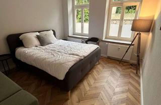 Wohnung mieten in Lauersche Straße, 04416 Markkleeberg, möbiliertes Zimmer in 2er WG-Erdgeschosswohnung mit EBK in Markkleeberg in Top-Lage beim Cossi