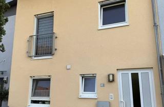 Reihenhaus kaufen in 68519 Viernheim, Freundliches und gepflegtes 4-Raum-Reihenhaus in Viernheim