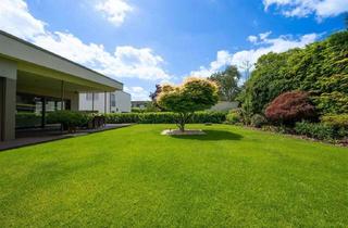 Villa kaufen in 61476 Kronberg im Taunus, Kernsanierte Luxusvilla mit top Gartengrundstück in ruhiger Lage von Kronberg im Taunus